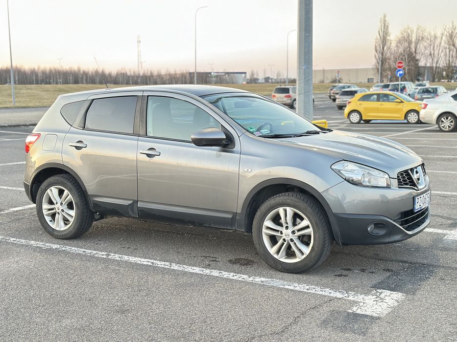Nissan  Qashqai 2011