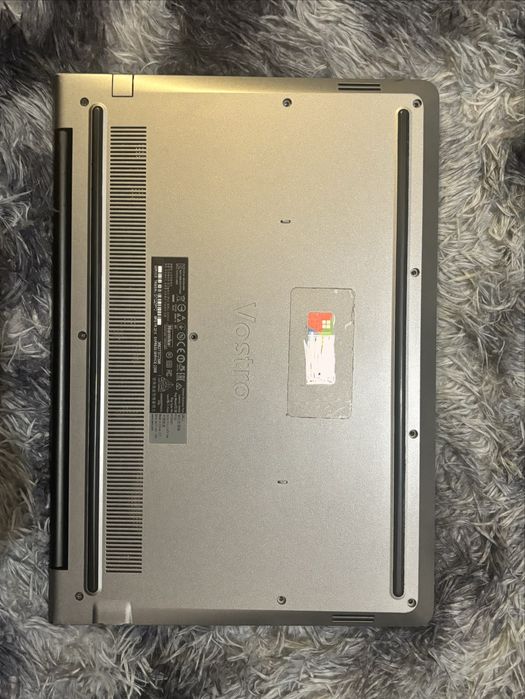 Laptop Dell Vostro 5468