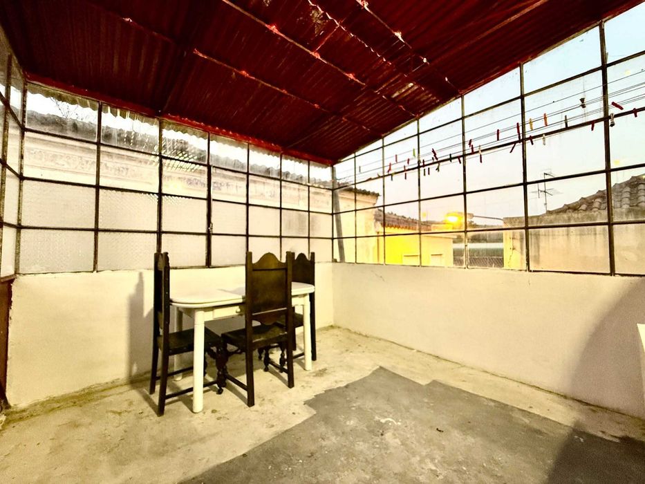 Quarto Individual na Lousa / Loures