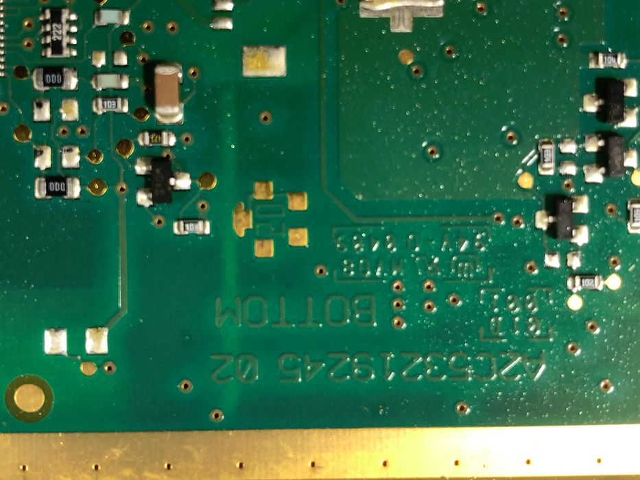 Placa Electrónica Monitor GPS Peugeot