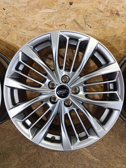 Felgi Ford 18'' Kuga S-max Galaxy Mondeo C-Max, Focus, Volvo 5x108 ET50 LV4J-1007-A1A TPMS