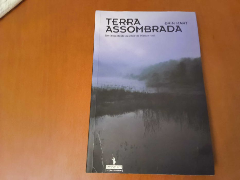Terra assombrada # Erin Hart