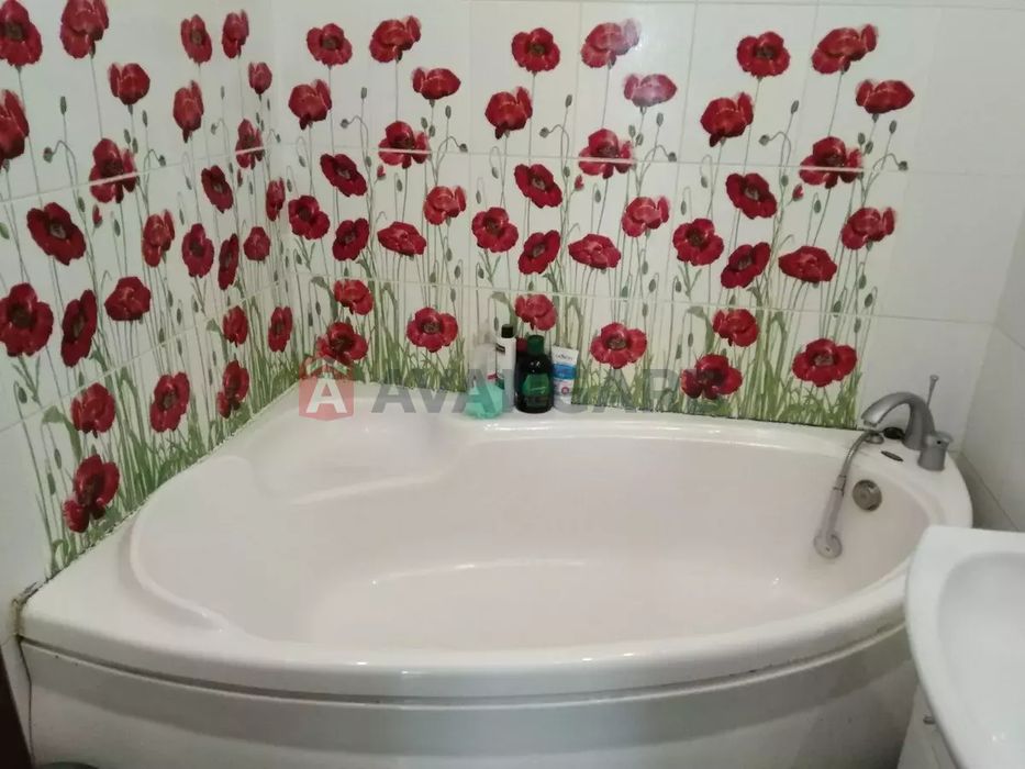 3 кімнатна для родини у Центральній частині міста