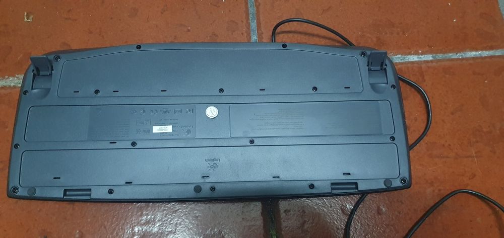 Logitech Keyboard64751022895747122