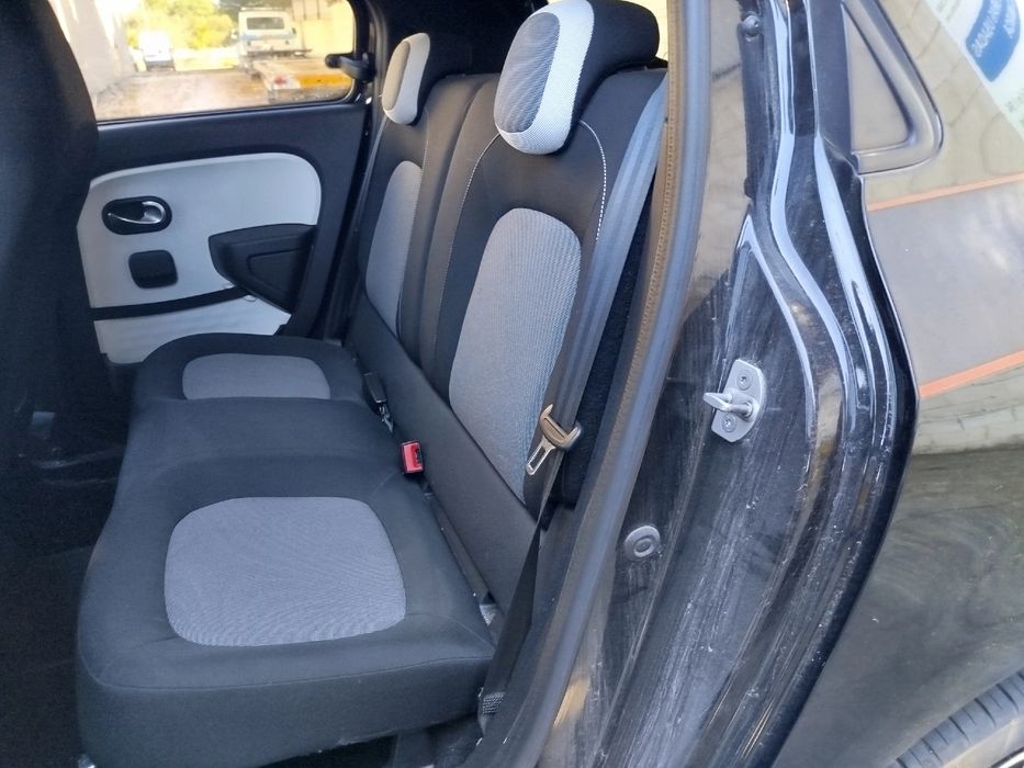 Conjunto de bancos RENAULT Twingo III (BCM_)