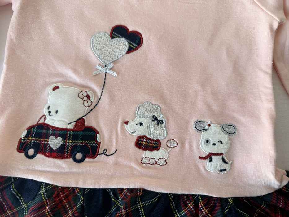 Camisola de manga comprida em tom rosa suave