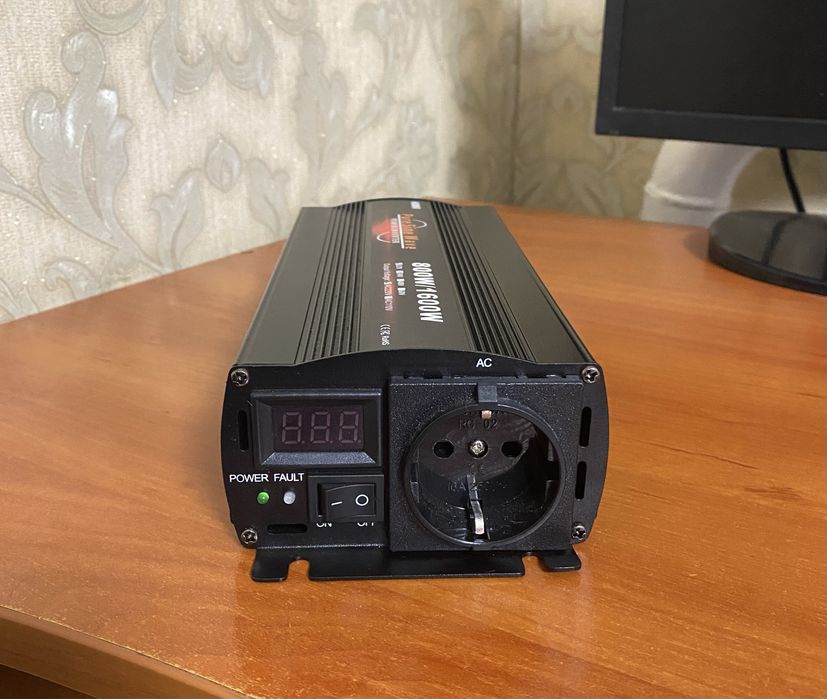 Інвертор Houli чистий синус 800W/1600W