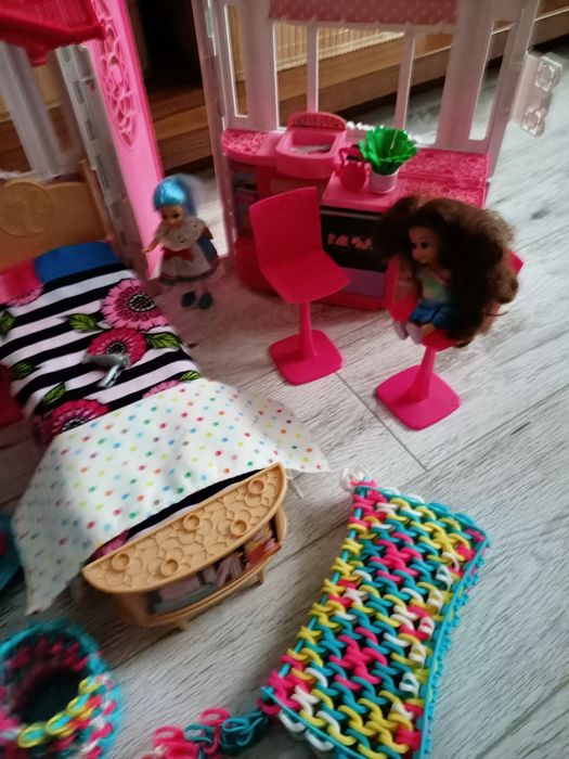 Domek Barbie i kreatywny zestaw