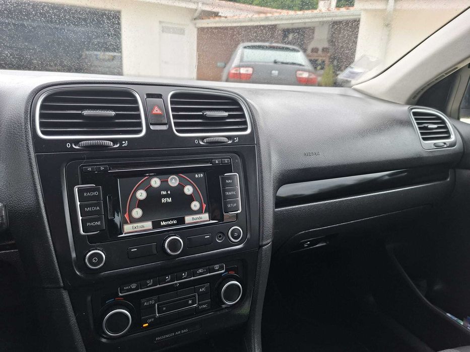 Vw Golf Variant 1.6 TDI — fotografia 5
