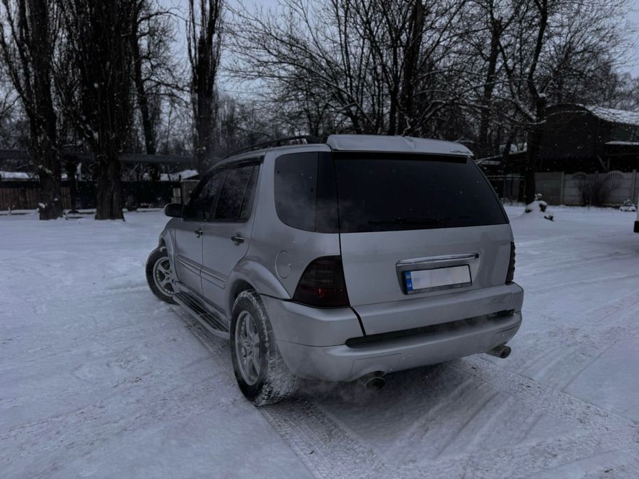 Продам Mercedes-Benz ML500