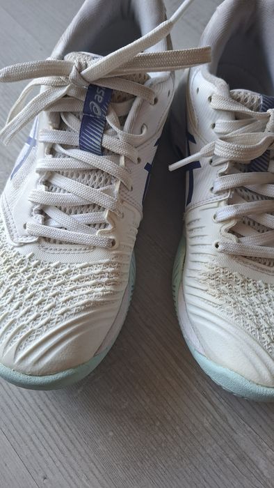 Buty asics sportowe