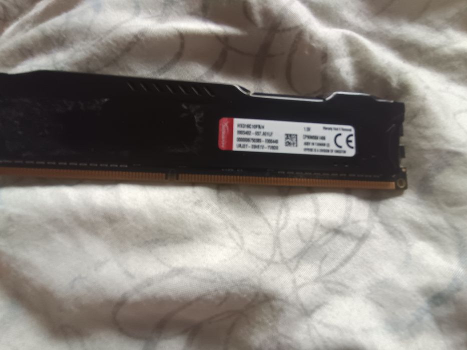 Disco Rígido HDD samsung 1 TB + 1 DDR3 4G Hyper X fury