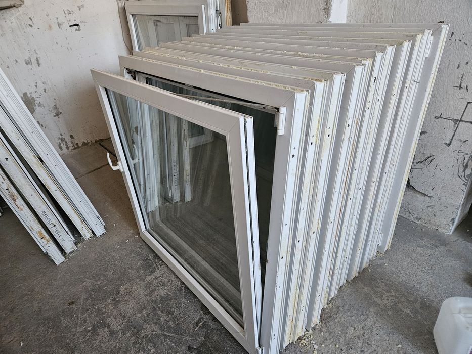 Okna Pcv -sz127x135wys (11szt) - Duży Skład Okien Pcv