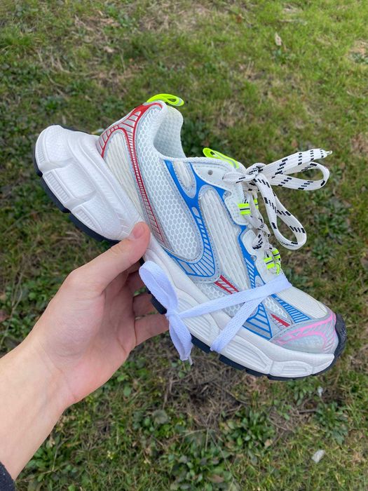 Взуття balenciaga 3xl purple , dirty beige , white кросівки баленсіага 3хл