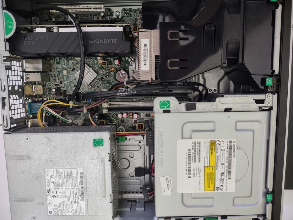Komputer HP z GTX 1650 + Monitor + Klawiatura + Mysz + TP-Link