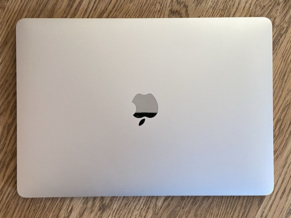 Ноутбук Apple MacBook Pro 13 2017 i5 8GB 128GB SSD.
