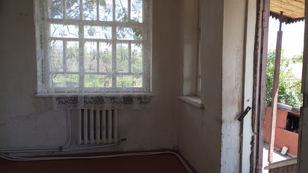 Продам гарний будинок з Автономним опаленням у Тернівському районі