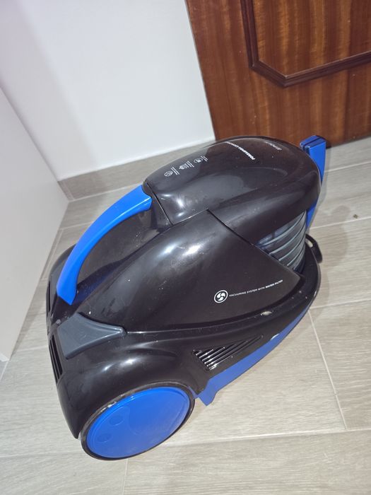 Aspirador a Água POLTI Aqua Allergy Turbo (850 W - 80 dB)" NOVO"
