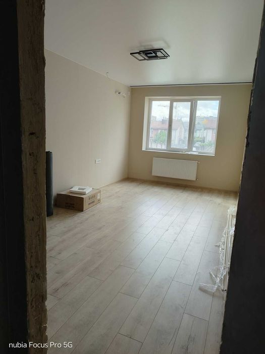 Ремонтні роботи, малярні роботи, вкладання плитки.