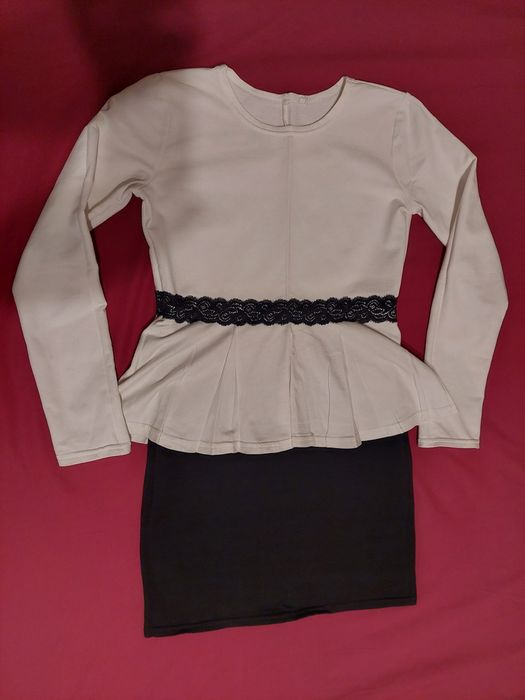 Prześliczna elegancka sukienka 158