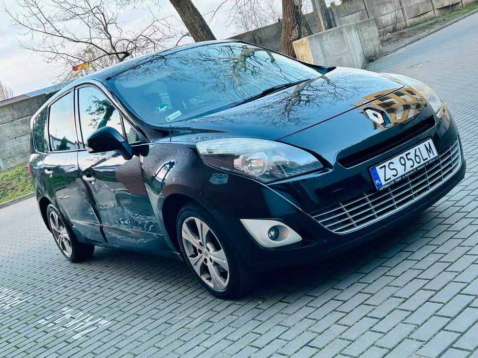 Renault Scenic 1.2 benzyna 2011r
