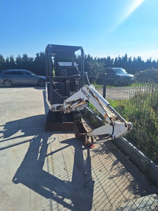 koparka BOB CAT model 320