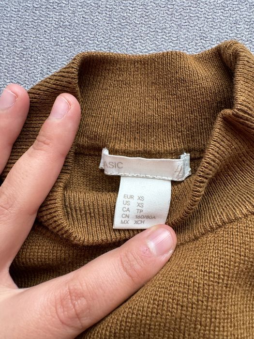 Camisola castanha manga comprida