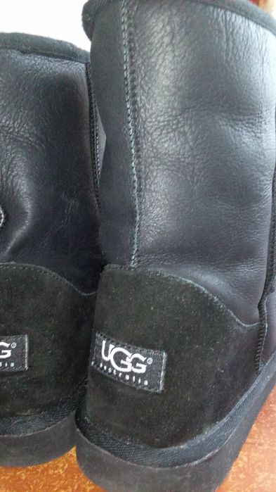 Продам угги мужские