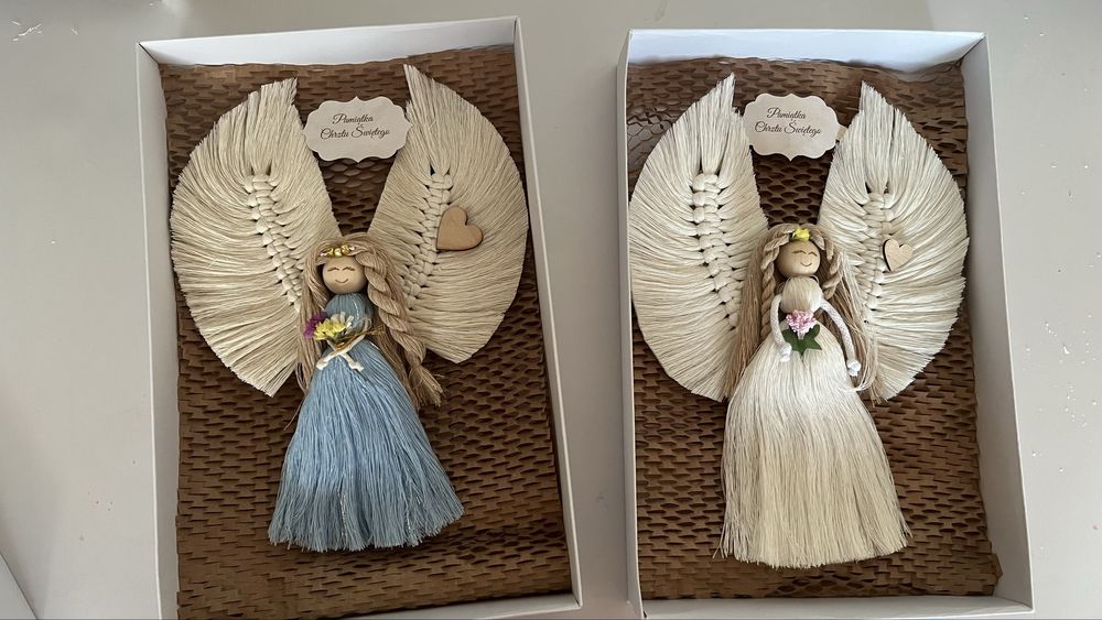 Aniolek makrama prezent na chrzest urodziny