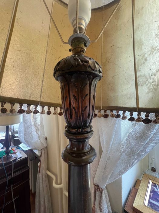 Lampa francuska, drewniana, piękna snycerka