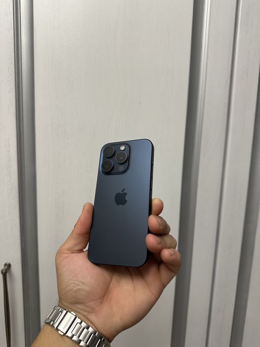 Ідеальний Iphone 15pro blue titanium