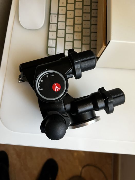 Cabeça de Tripé Manfrotto 410 Junior Geared Head