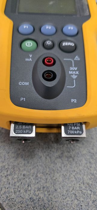 FLUKE 721 -3601- Kalibrator ciśnienia
