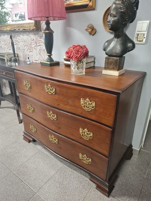 Cómoda D. Maria Original em Madeira Maciça.