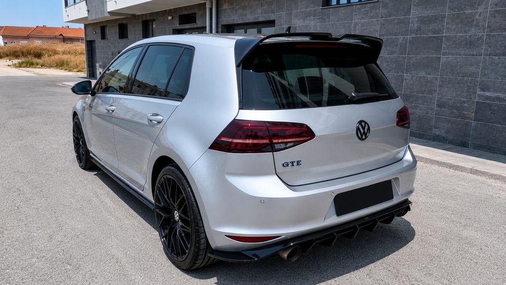Volkswagen Golf — fotografia 4