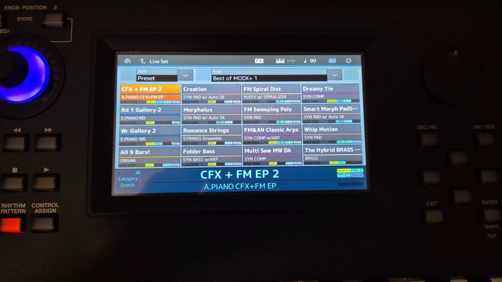 Yamanha MODX6 Plus