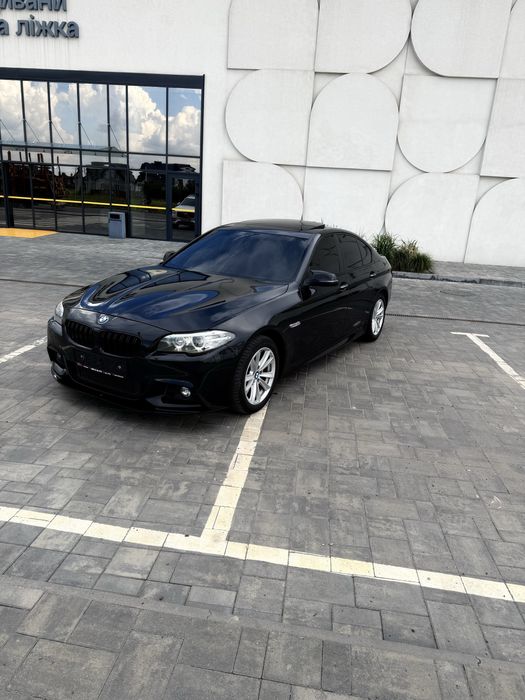 BMW F10 528i xDrive 2014 року 168тис. Пробігу M-look рестайлінг