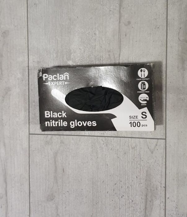 pudełko rękawiczek czarne nowe s