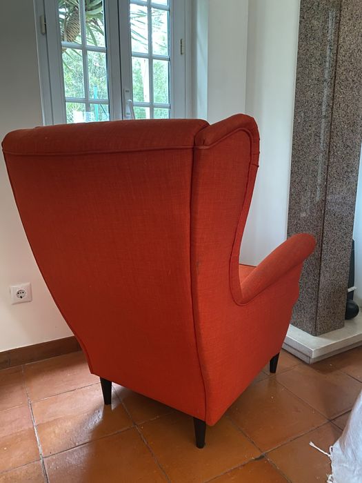 Poltrona IKEA STRANDMON  (nova custa 239€).