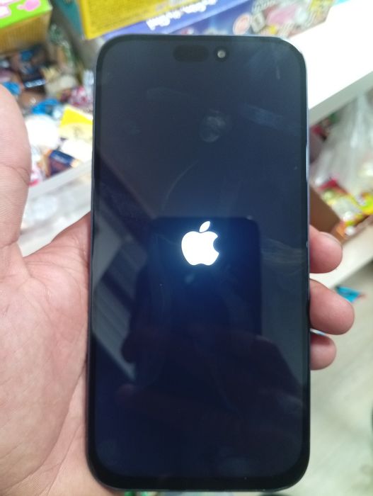 Vendo iPhone 17 pro max 512 Gigas bateria  100  novo na caixa