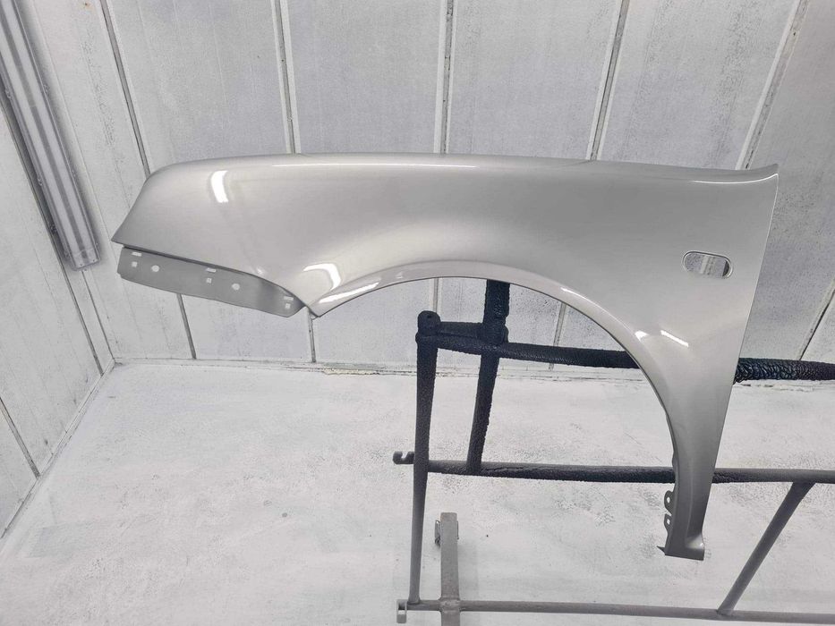 Błotniki VW Bora 98-05 KOLOR LB7Z NOWY JAKOŚĆ prawy