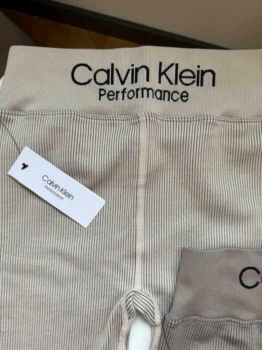 Нові велосипедки в рубчик Calvin Klein  оригінал 100%