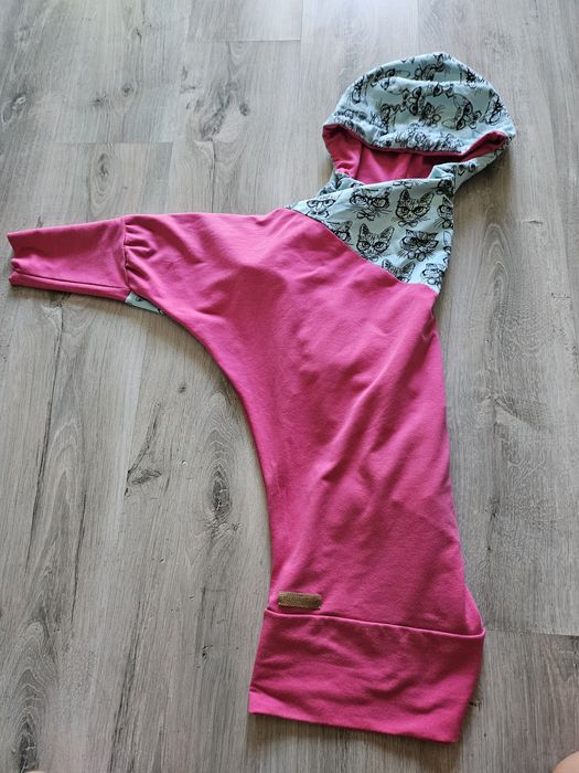 Bluza w koty , Małgoszata.  Rozmiar M/L.