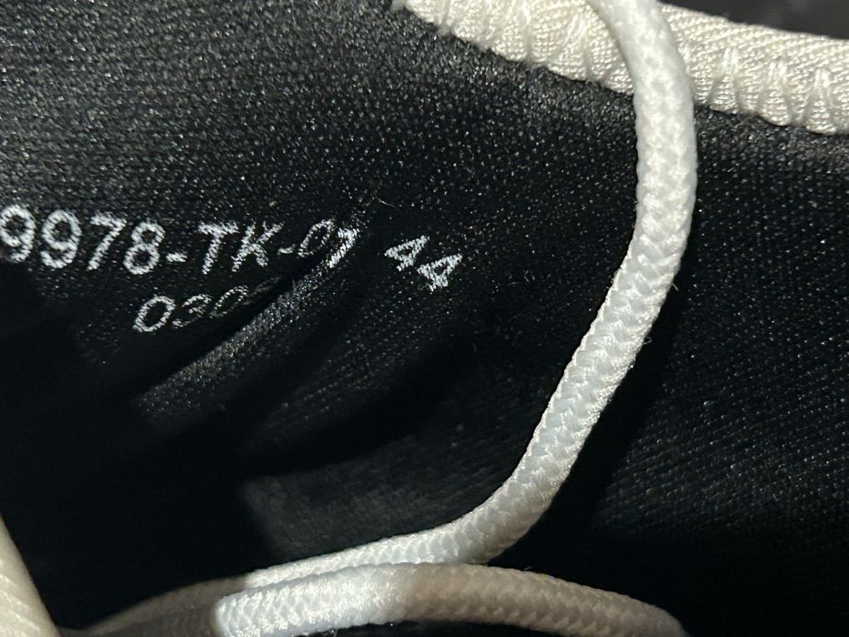 Sneakersy Kazar 44 stan bdb