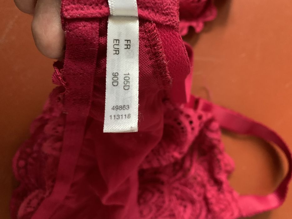 Ліфчик бюстгалтер