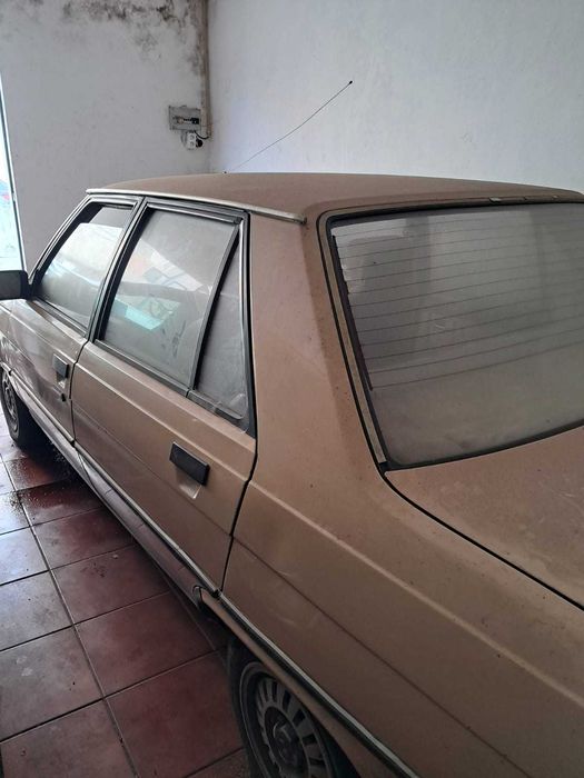 Vendo Renault 9 TSE