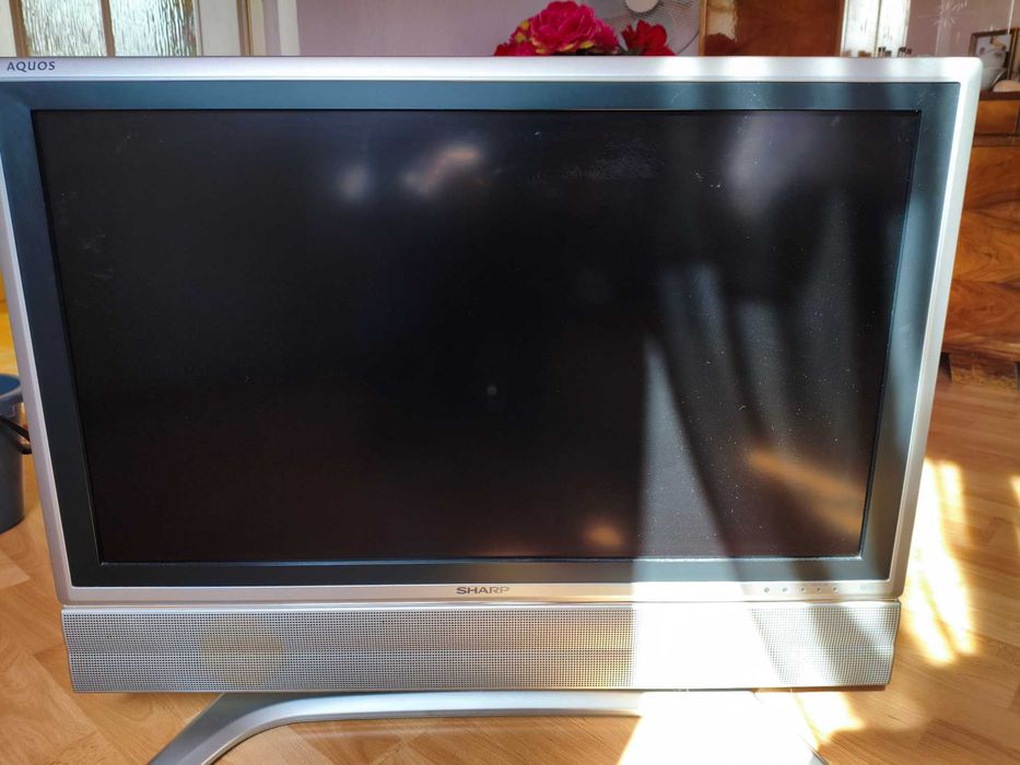 Sprzedam telewizor Sharp Aquos LC-32GA5E 32 cale