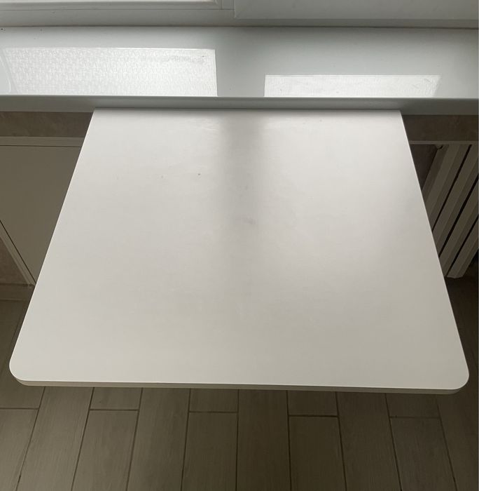 Стол раскладной со столешницей