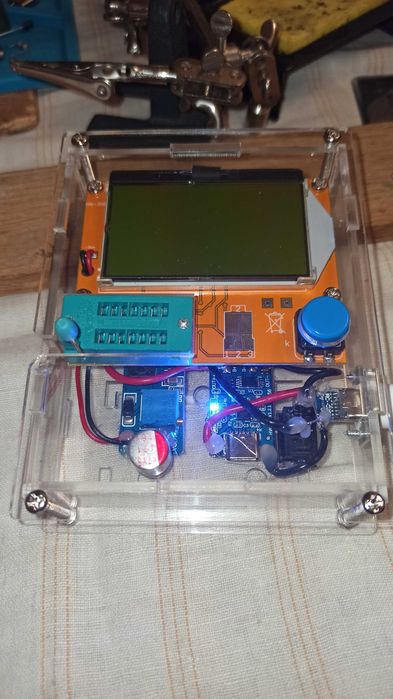 LCR-T4  LCR T4 з КОРПУСОМ Atmega328р, прш. 1.13К_ua, укр ang, рос меню