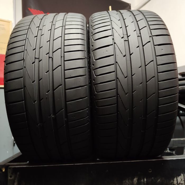 245/35/19 XL Sprzedam parę opon letnich Hankook